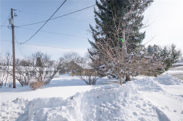 4710 Brunnerdale Avenue NW, Canton, OH 44718