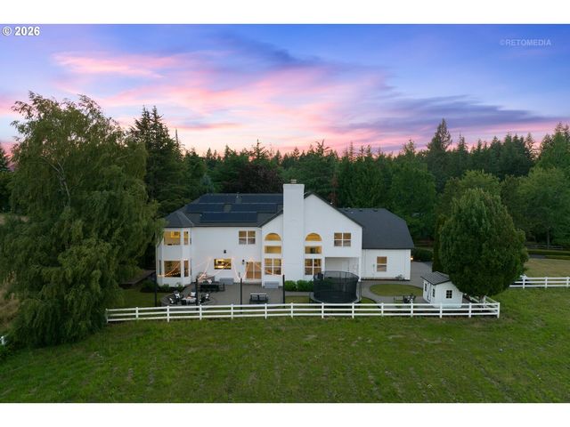 17440 Sw REUSSER Ct, Beaverton, OR 97007