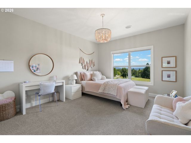 17440 Sw REUSSER Ct, Beaverton, OR 97007