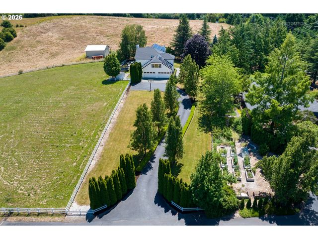 17440 Sw REUSSER Ct, Beaverton, OR 97007