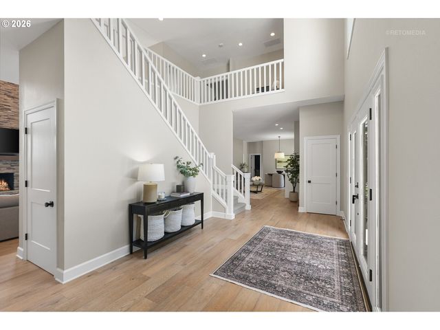 17440 Sw REUSSER Ct, Beaverton, OR 97007