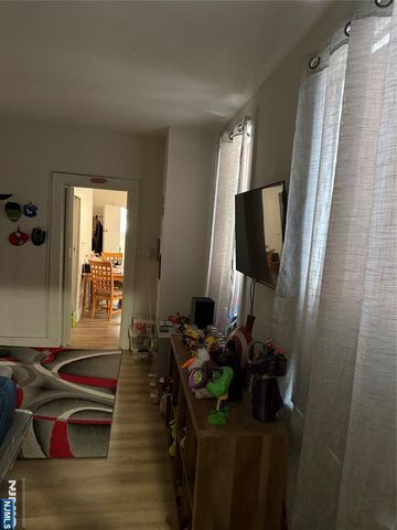 67 Heckel Street, Belleville, NJ 07109