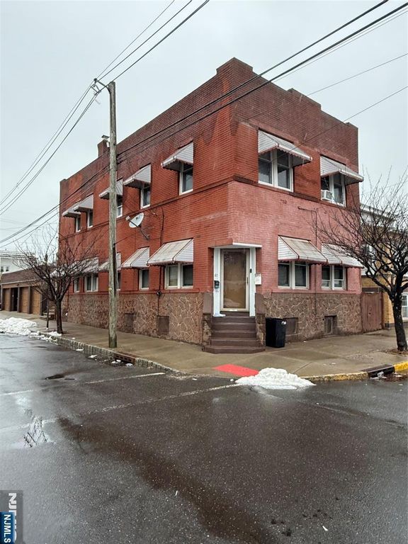 67 Heckel Street, Belleville, NJ 07109