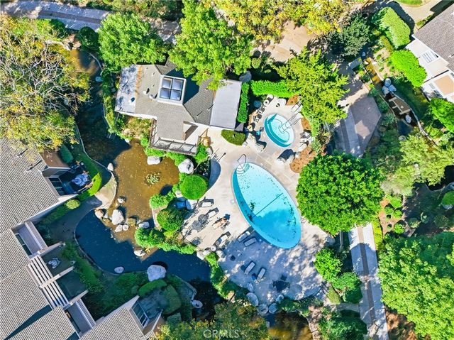 85 Lakepines, Irvine, CA 92620