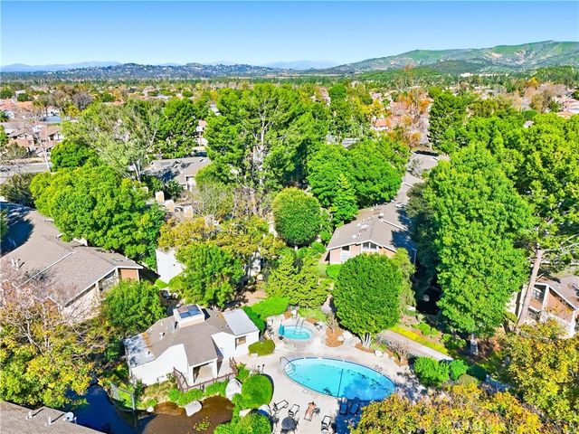 85 Lakepines, Irvine, CA 92620