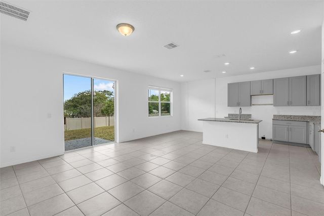 663 FAIRVIEW AVENUE, Haines City, FL 33844