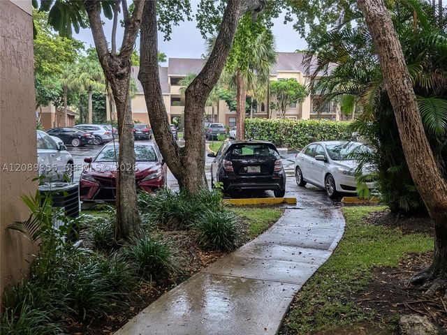 9999 Summerbreeze Dr 513, Sunrise, FL 33322