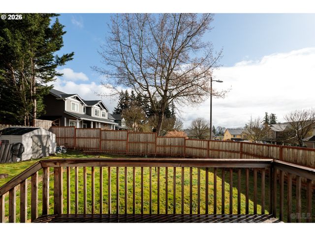 59600 BARR Ave, St Helens, OR 97051