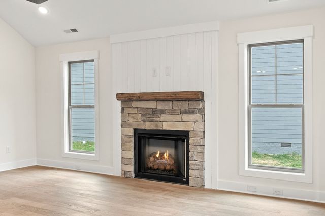 1620 Collins View Way, Clarksville, TN 37043