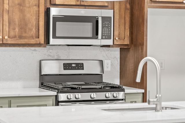 1620 Collins View Way, Clarksville, TN 37043