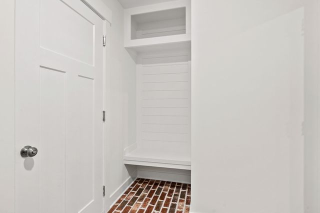 1620 Collins View Way, Clarksville, TN 37043