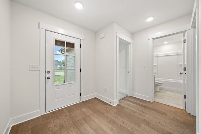 1620 Collins View Way, Clarksville, TN 37043