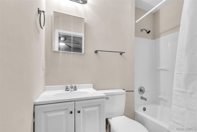 3363 E Brookwood ., Montgomery, AL 36116