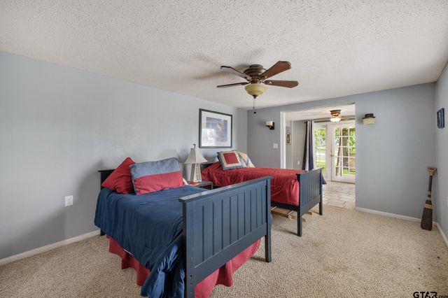 17414 Lakeview Dr, Flint, TX 75762