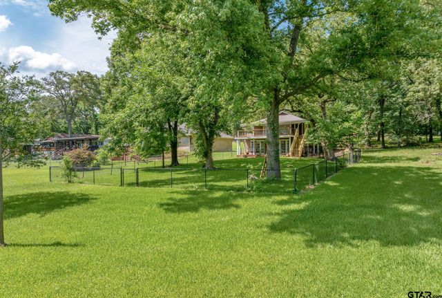 17414 Lakeview Dr, Flint, TX 75762