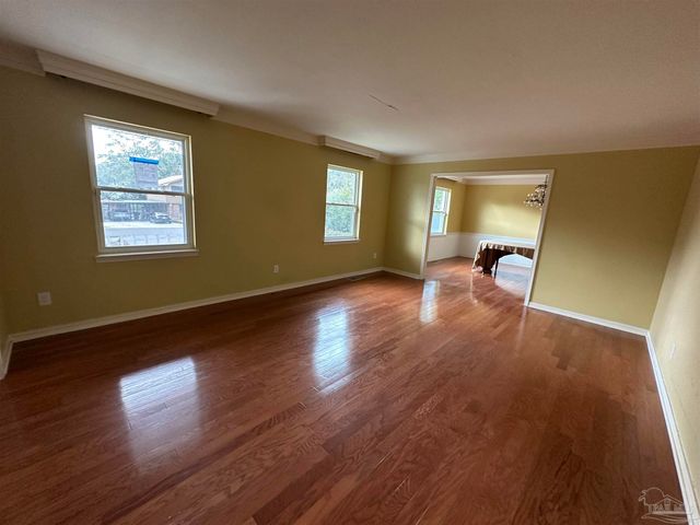 1280 Stow Ave, Pensacola, FL 32503