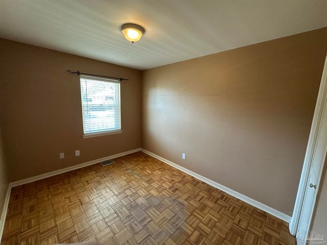 1280 Stow Ave, Pensacola, FL 32503