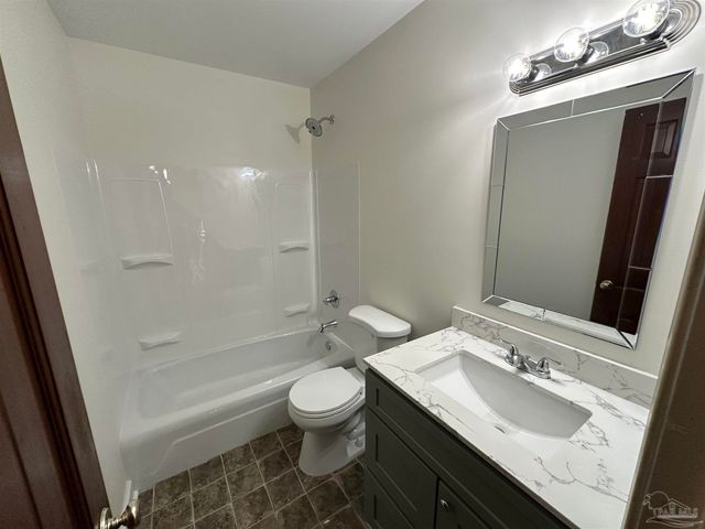 1280 Stow Ave, Pensacola, FL 32503