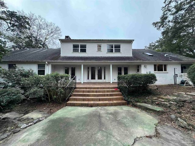 1280 Stow Ave, Pensacola, FL 32503