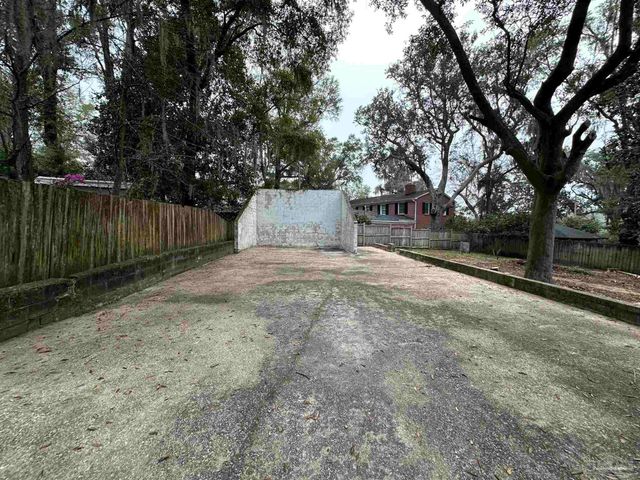 1280 Stow Ave, Pensacola, FL 32503