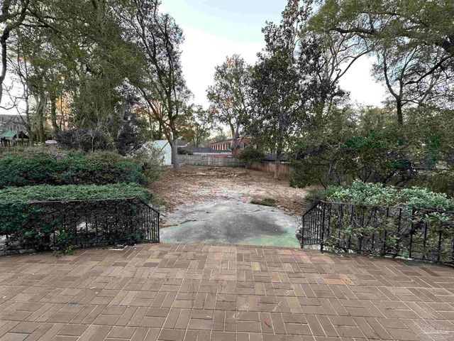 1280 Stow Ave, Pensacola, FL 32503