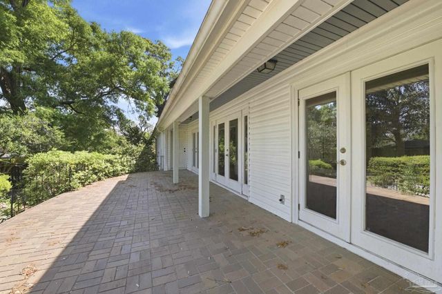 1280 Stow Ave, Pensacola, FL 32503