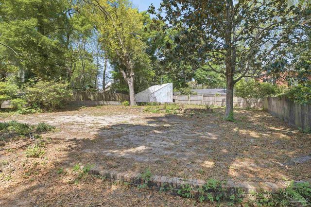 1280 Stow Ave, Pensacola, FL 32503