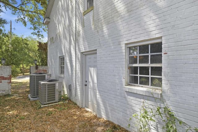 1280 Stow Ave, Pensacola, FL 32503