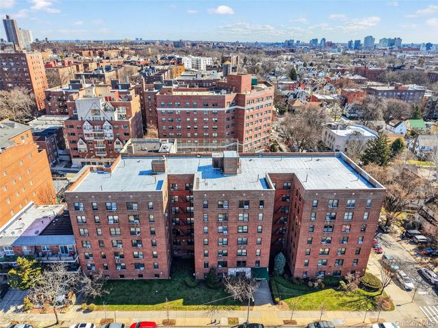 8385 116th Street 4L, Kew Gardens, NY 11418