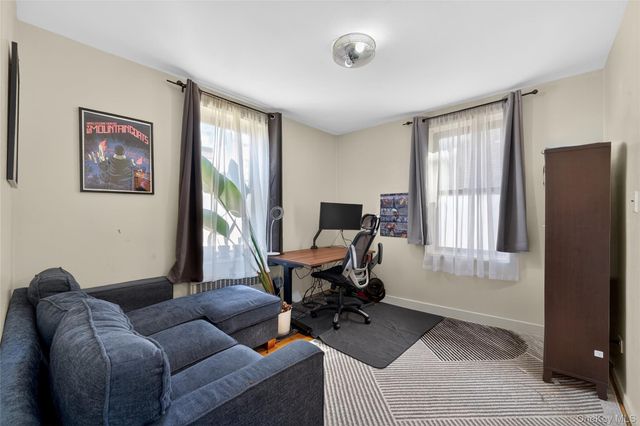 8385 116th Street 4L, Kew Gardens, NY 11418