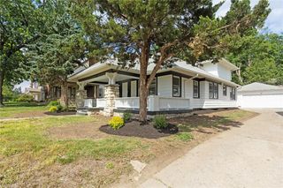 5339 Rockhill Road, Kansas City, MO 64110