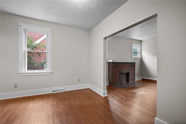 1019 Maple Ave, Monessen, PA 15062