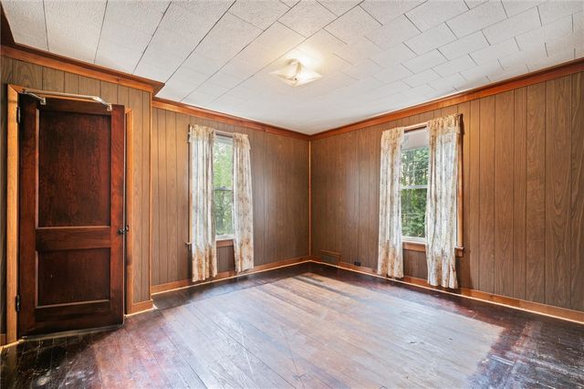 1019 Maple Ave, Monessen, PA 15062