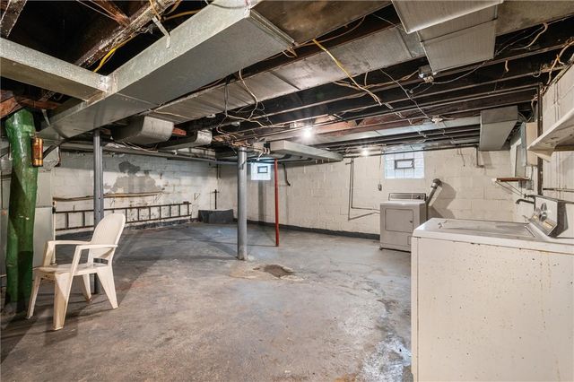 1019 Maple Ave, Monessen, PA 15062