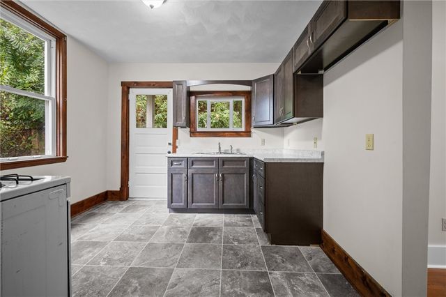 1019 Maple Ave, Monessen, PA 15062