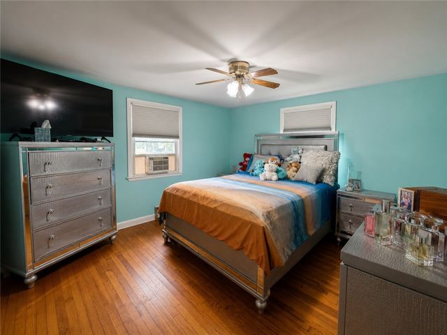 123 Wampanoag Road, Warwick, RI 02818