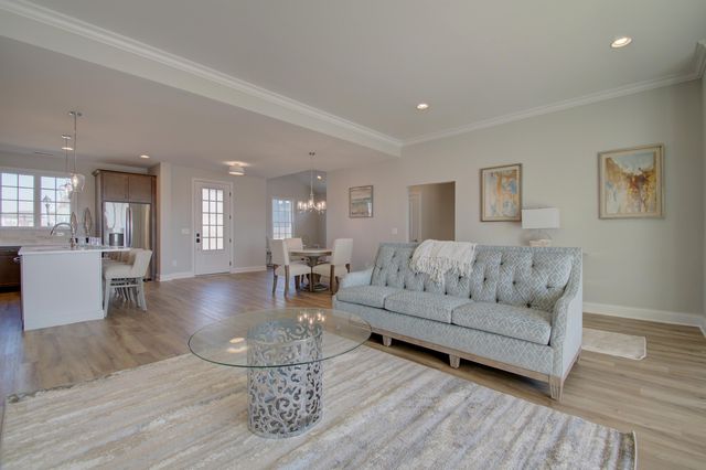 2677 Allegheny Way, Villa Hills, KY 41017