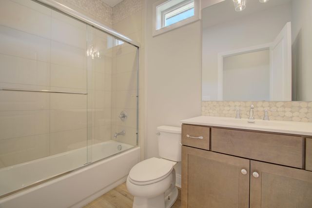 2677 Allegheny Way, Villa Hills, KY 41017