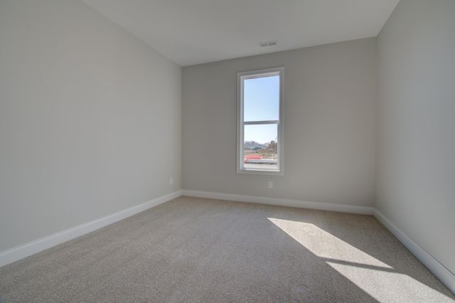 2677 Allegheny Way, Villa Hills, KY 41017