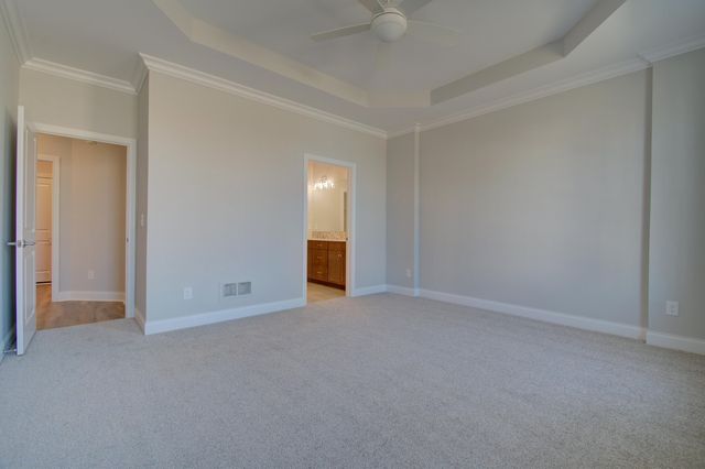 2677 Allegheny Way, Villa Hills, KY 41017