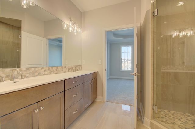 2677 Allegheny Way, Villa Hills, KY 41017