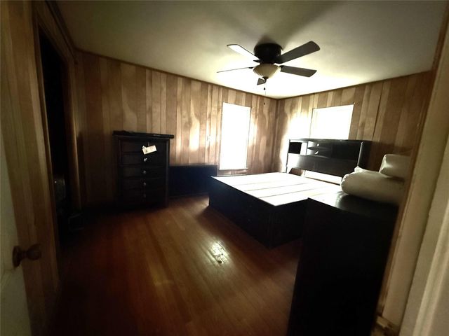 507 N Orange Street, Sweeny, TX 77480