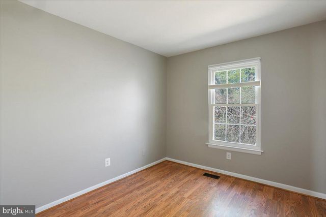 3 CINZANO CT, Gaithersburg, MD 20878