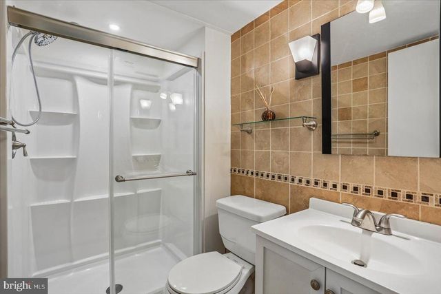 3 CINZANO CT, Gaithersburg, MD 20878