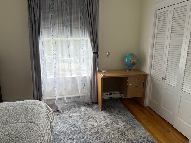 5 Porter Rd 202, Andover, MA 01810