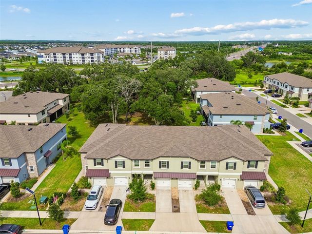 30751 VERIDIAN WAY, Wesley Chapel, FL 33543