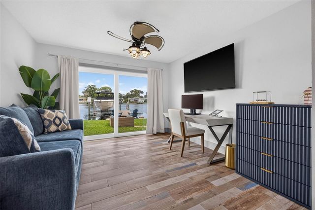 292 SUNLIT COVE DRIVE NE, St Petersburg, FL 33702