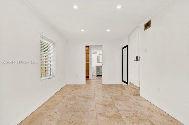 135 NW 121st St, North Miami, FL 33168