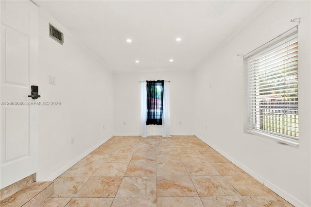 135 NW 121st St, North Miami, FL 33168