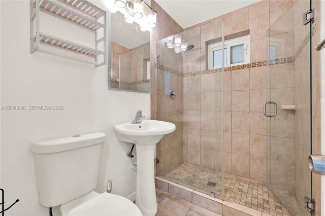 135 NW 121st St, North Miami, FL 33168
